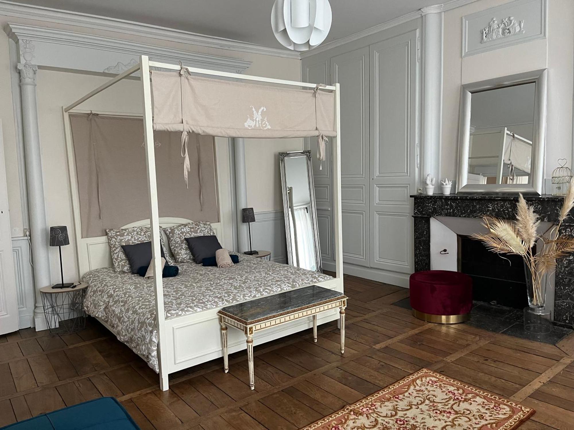 La Villa Louana 1 Appartement 160M2 Sobriete,Elegance En Coeur De Ville Aubusson  Eksteriør bilde