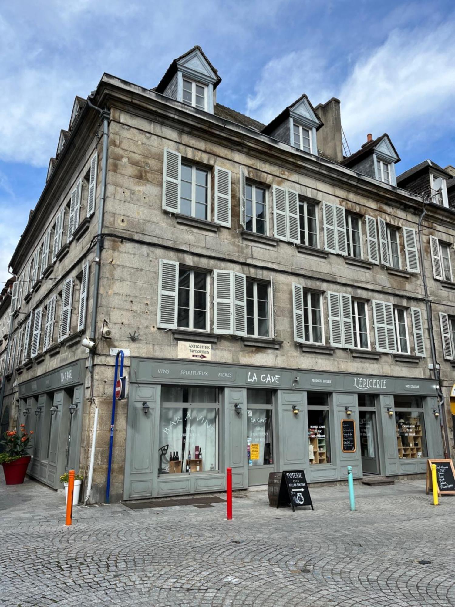 La Villa Louana 1 Appartement 160M2 Sobriete,Elegance En Coeur De Ville Aubusson  Eksteriør bilde